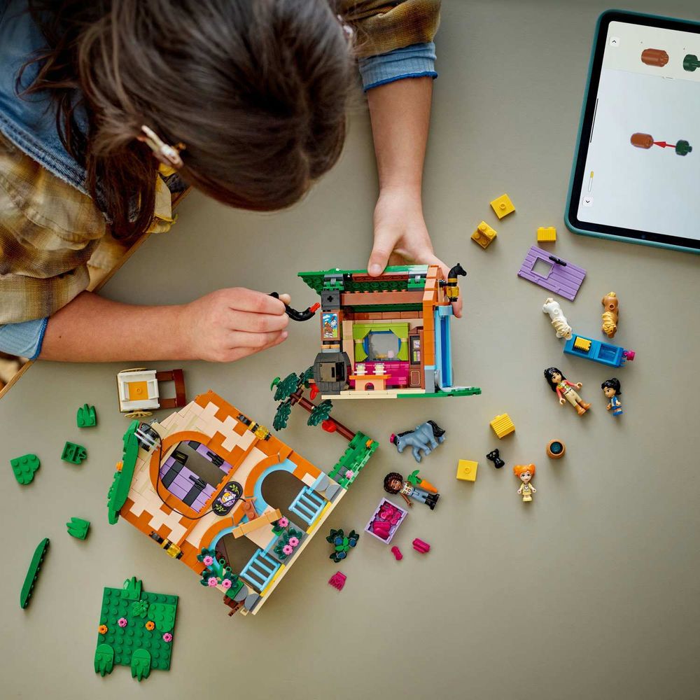 LEGO 42654 Pony Ranch & Stable slika 9