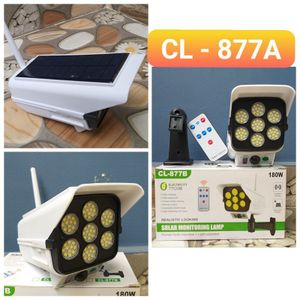 Ulična svjetiljka na solarnu energiju (lažna kamera)
