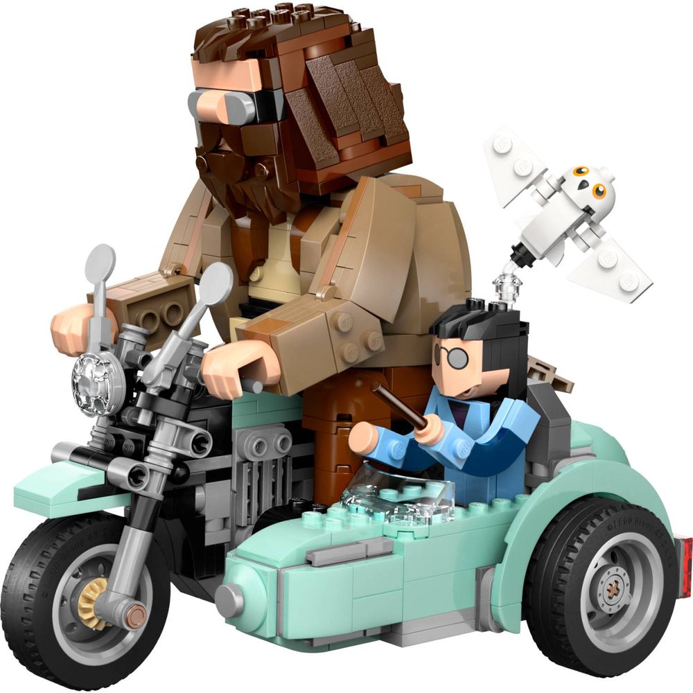 LEGO 76443 Hagrid™ i Harry na motociklu slika 2