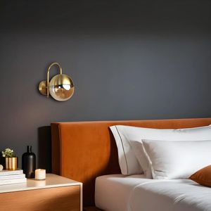 Küre Aplik Eskitme Bal Camlı Gold
Amber Wall Lamp