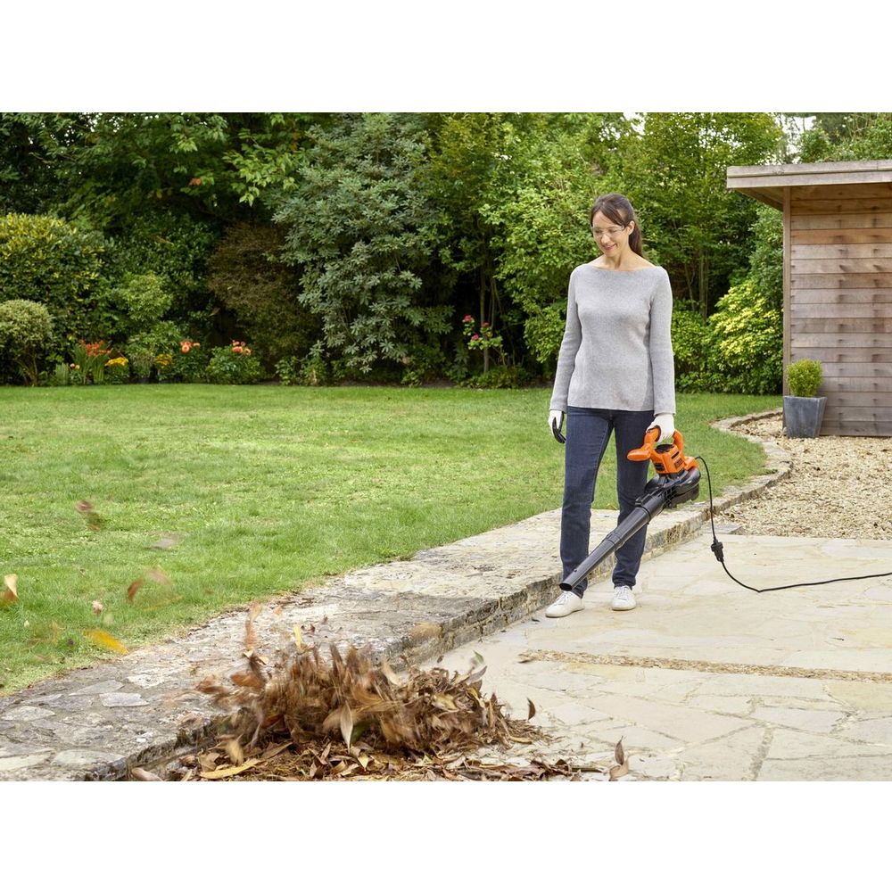 PUHALO ZA LIŠĆE 2900W Black &amp; Decker BEBLV290 slika 2