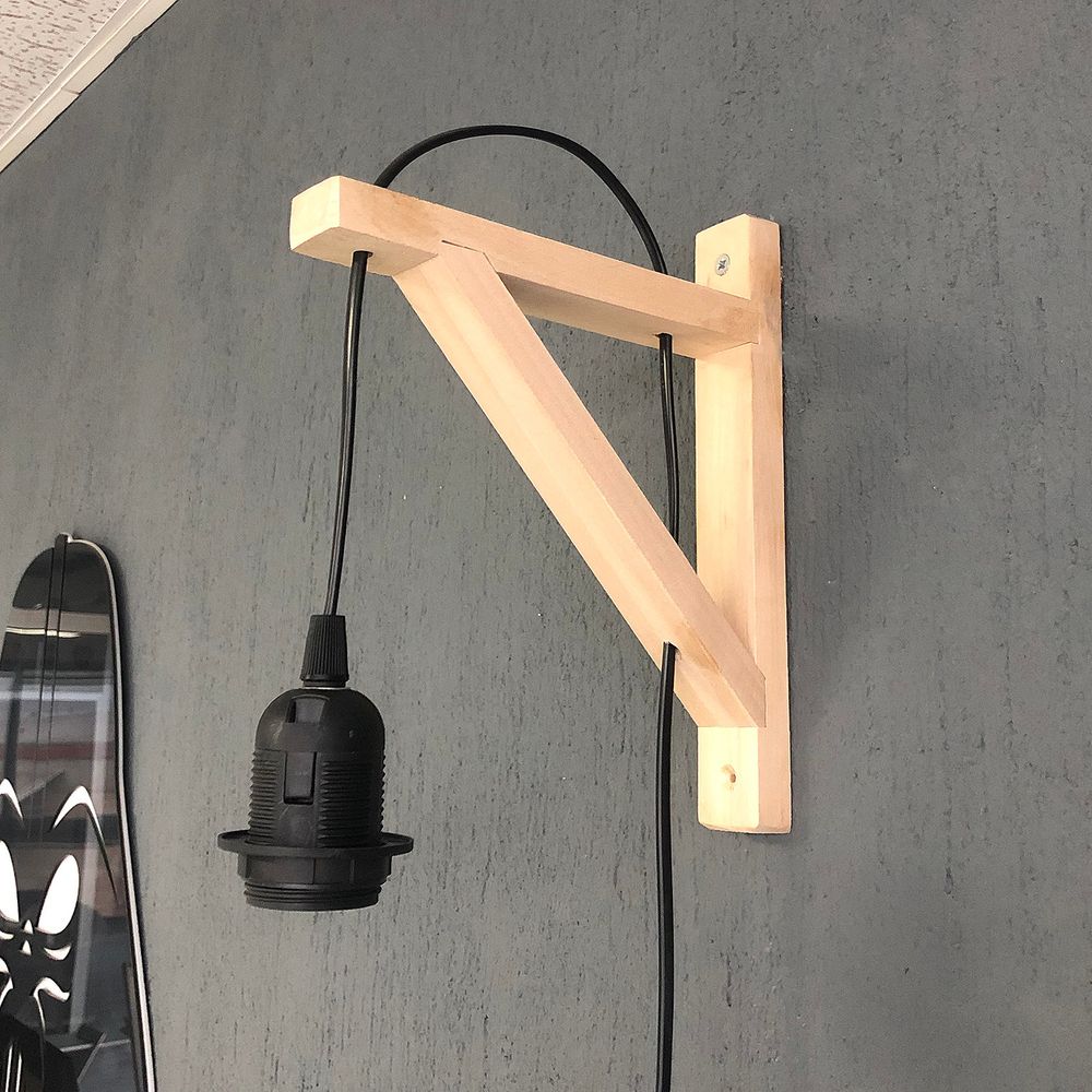 Zidna Lampa Pp128 u Crnoj Boji slika 1