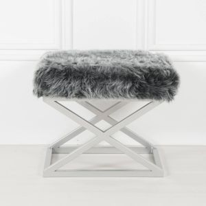 Capraz Plush - Silver, Grey Silver
Grey Pouffe