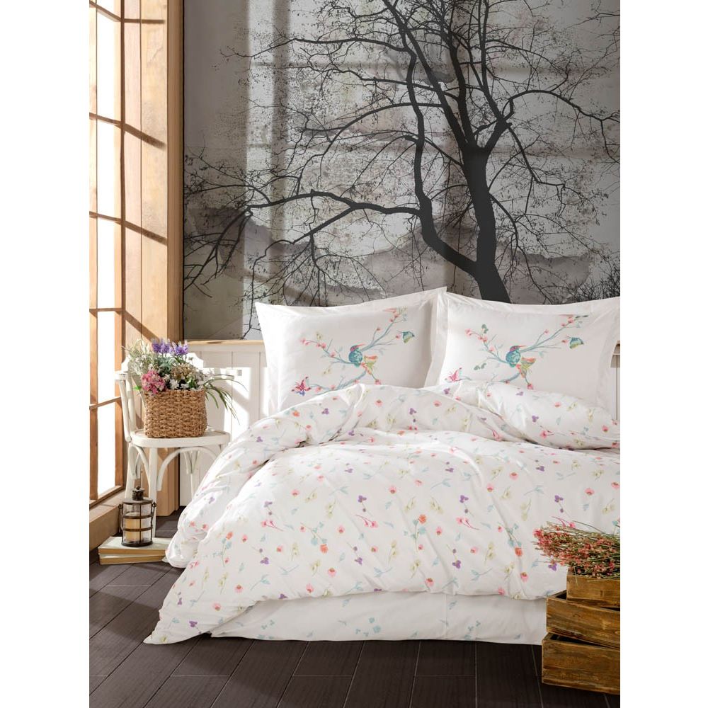 Posteljina CASH 100% PAMUK RANFORCE

Navlaka za poplun: 240 x 220 cm
Jastučnica: 60 x 60 cm (2 komada), Cappi slika 1