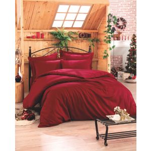 Stripe - Claret Red v2 Set Posteljine od Satena u Bordocrvenoj Boji