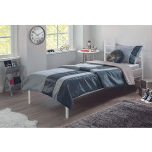 Dark Metal (100-120 Cm) Black
Grey Young Bedspread Set