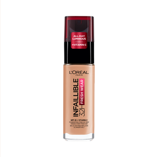 L'Oreal Paris Infaillible 32H Fresh Wear tečni puder 235 Honey