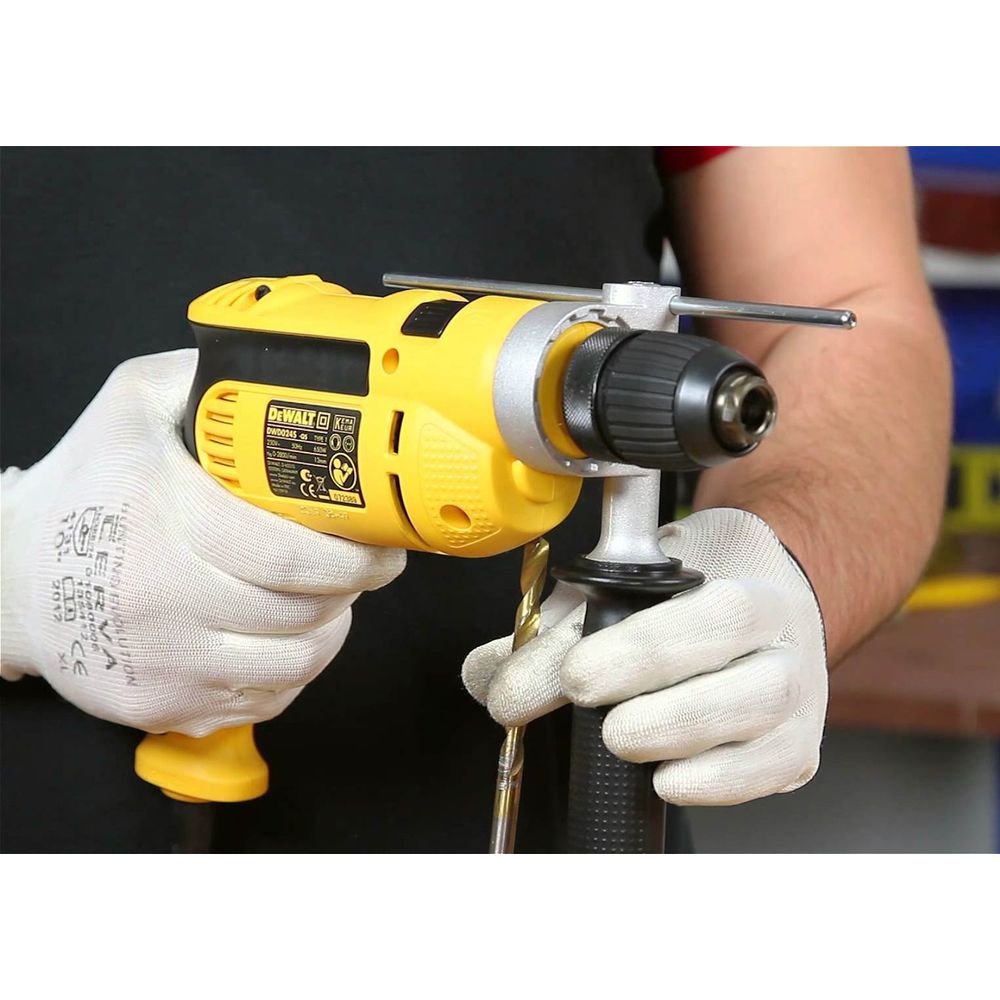 DeWalt Udarna Bušilica 650W DWD024S slika 3