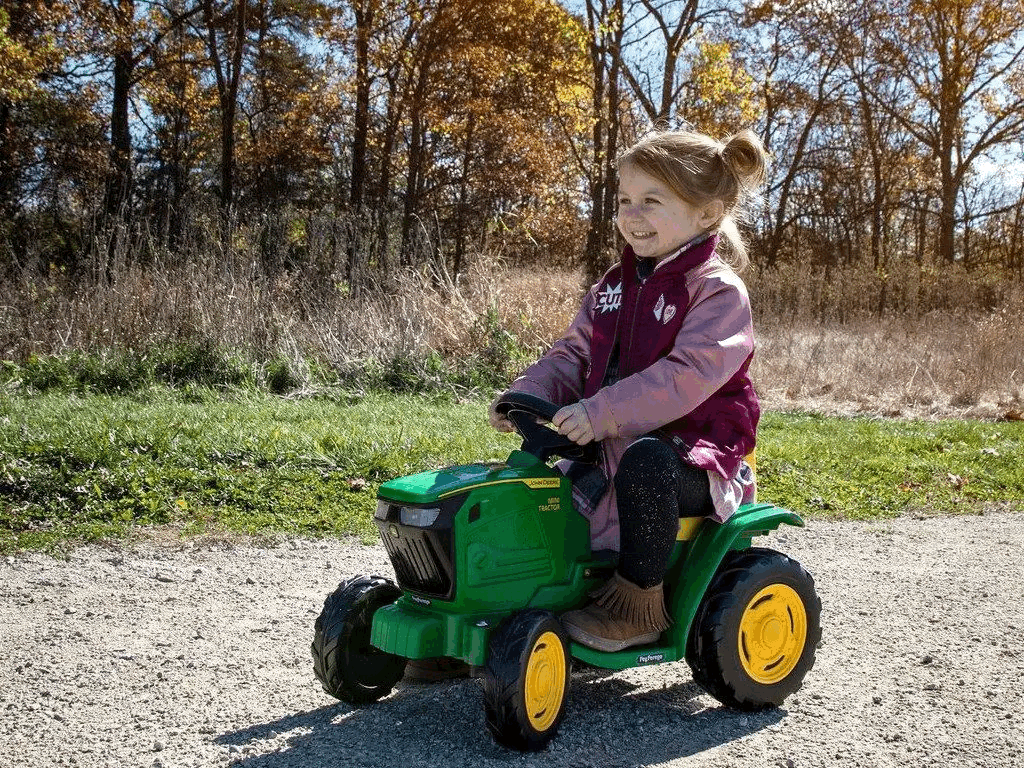 Peg Perego JD mini traktor 6V slika 6