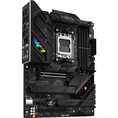 ASUS ROG STRIX B650E-F GAMING WIFI ATX matična ploča slika 2