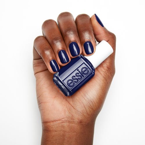 Essie 923 step out of line lak za nokte​ slika 6