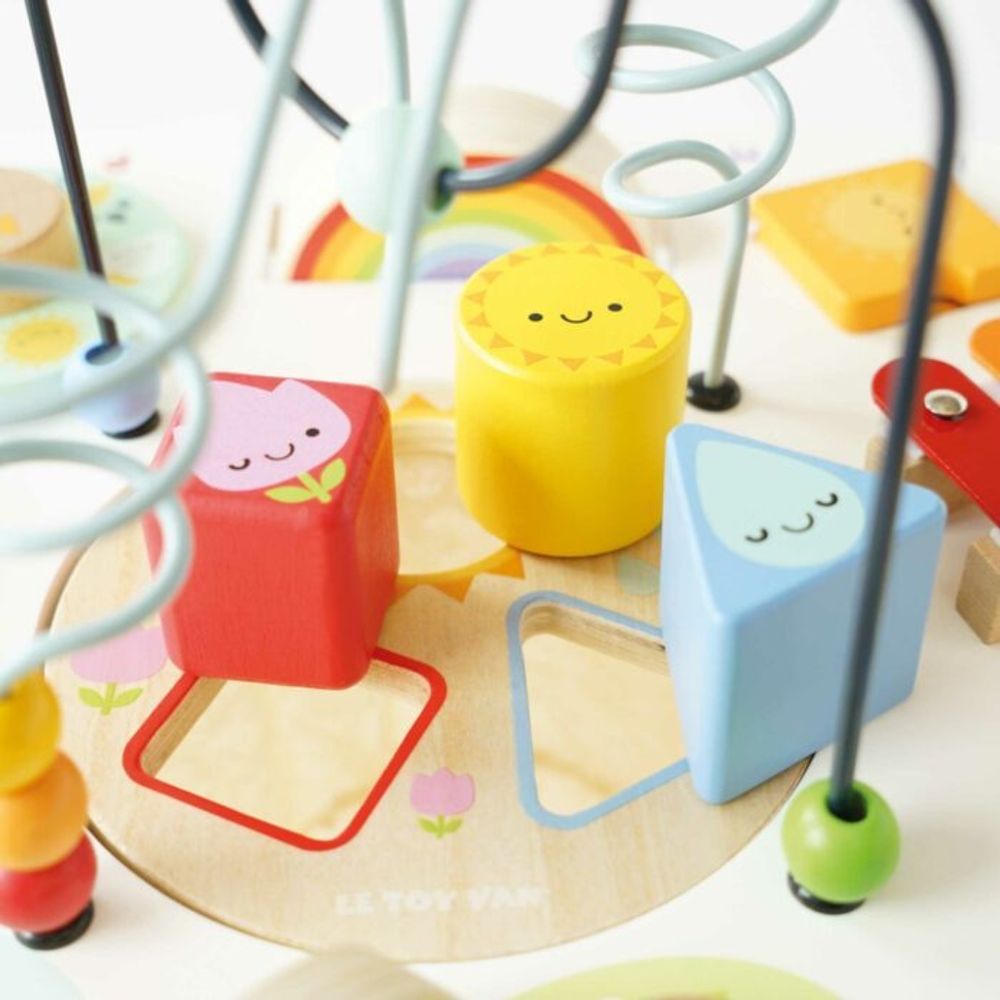 Le Toy Van Drveni Montessori aktivni stolić slika 11