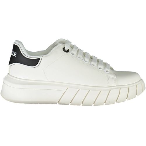 GAELLE WHITE WOMEN'S SPORT SHOES slika 1