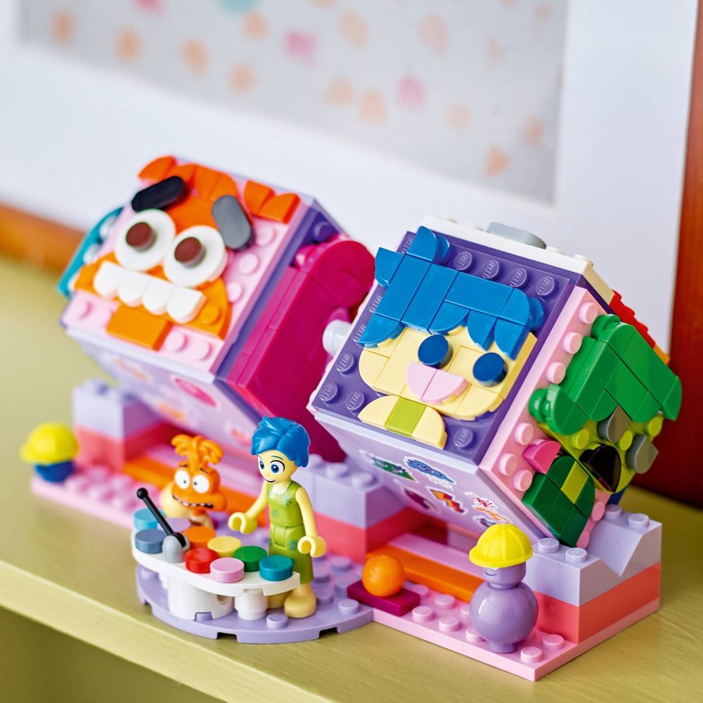 LEGO 43248 Dvije kocke raspoloženja slika 8