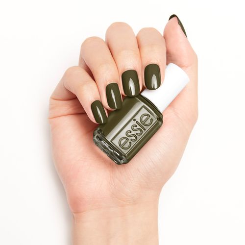 Essie 924 meet me at midnight lak za nokte​ slika 6