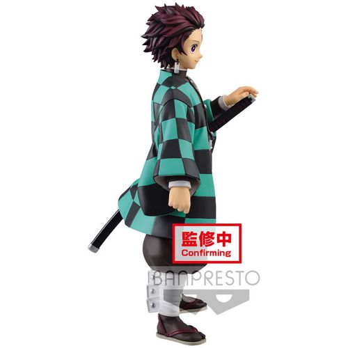 Demon Slayer: Kimetsu no Yaiba Tanjiro Kamado figure 24cm slika 1