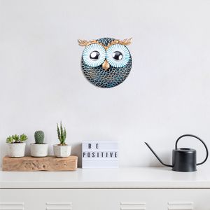 Decorative metal wall accessory Owl 3, colours: silver, multicolor