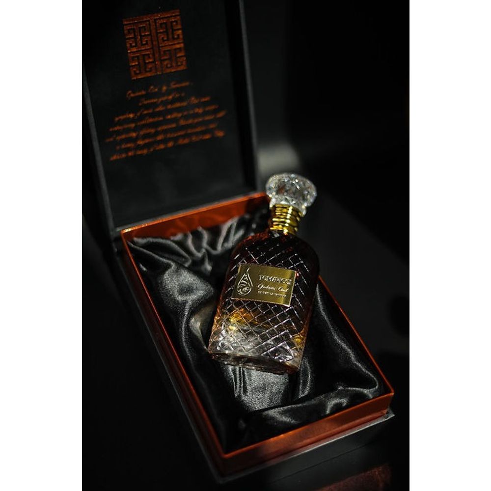 Tomavicci Opulentia Oud Extrait de Parfum 100ml slika 2