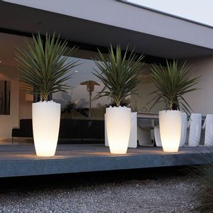 Dizajnerska svjetleća vaza — by CLOUD FORMS • Poklon u opisu