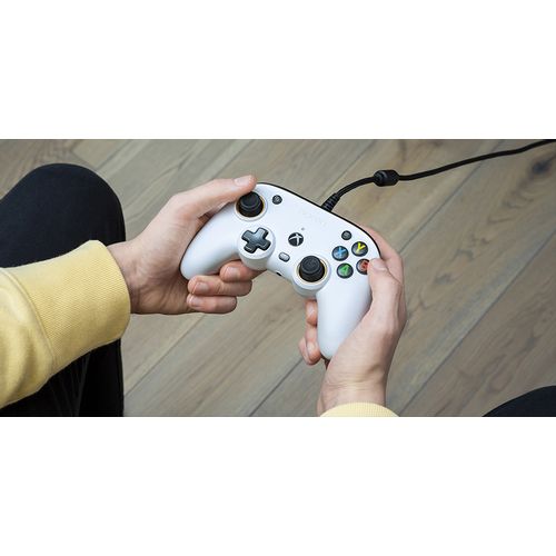 NACON XBOX SERIES PRO COMPACT CONTROLLER WHITE slika 3