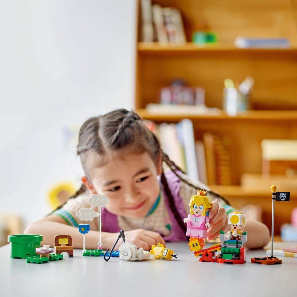 LEGO 71441 Avanture uz interaktivni LEGO Peach slika 11