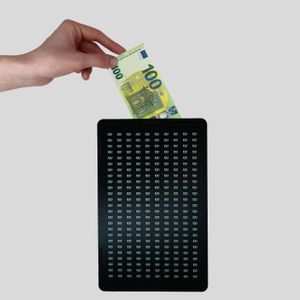Poklon kasica prasica (kasica za novac) 100 EUR x 250 (25K EUR)