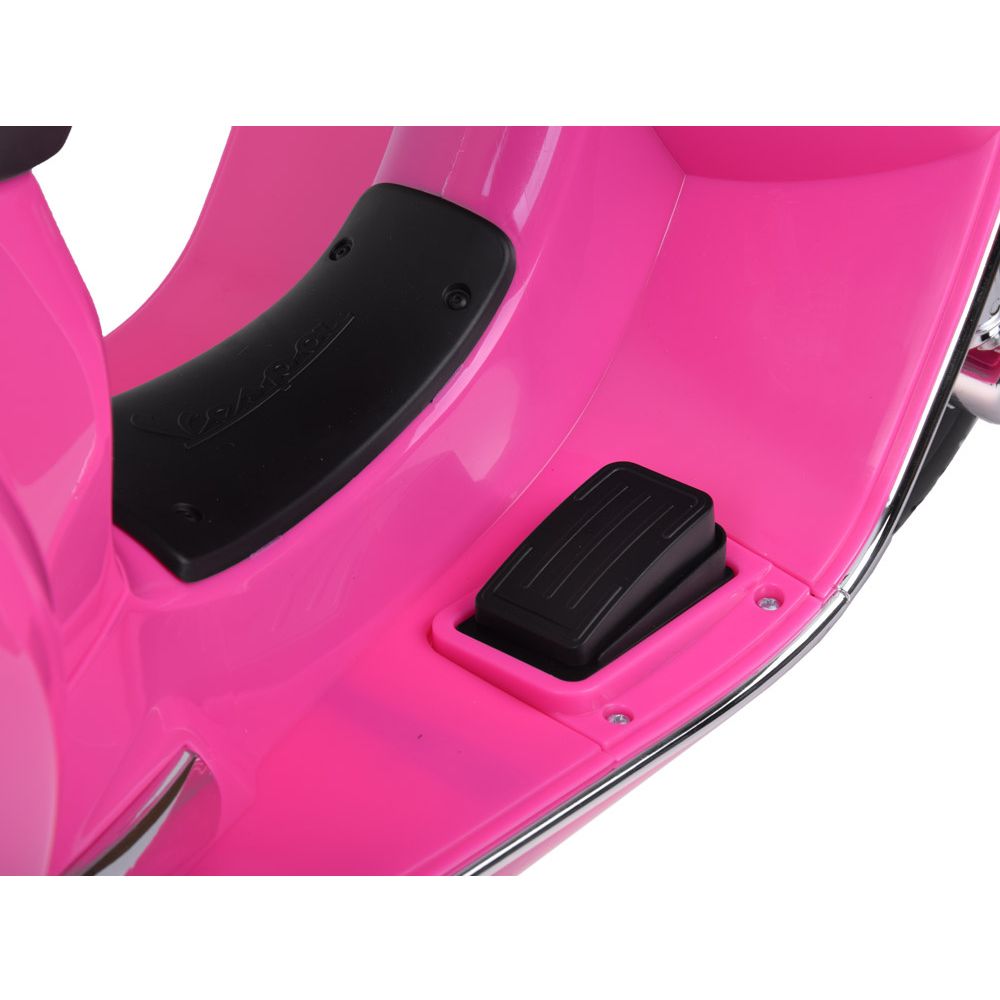 VESPA GTS Super AKU roza slika 9