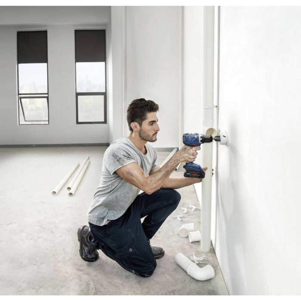 BOSCH Akumulatorska bušilica – odvrtač 18V-65  2X 4,0  slika 4