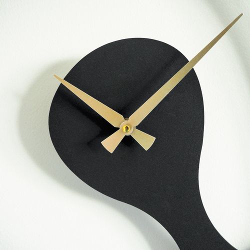 Wallity Ukrasni metalni zidni sat Amorph Metal Wall Clock - APS104 slika 4