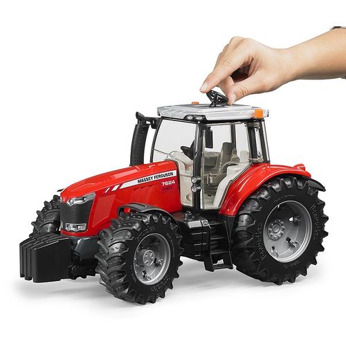 Bruder Traktor Massey Ferguson 7624 slika 2