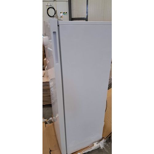 Beko RFSA240M41WN Vertikalni zamrzivač 240 L, Visina 150.8 cm - OGREBAN slika 4