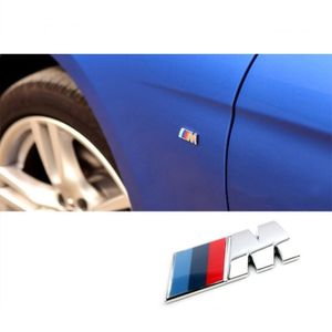 Mala metalna oznaka ///M za lajsnu