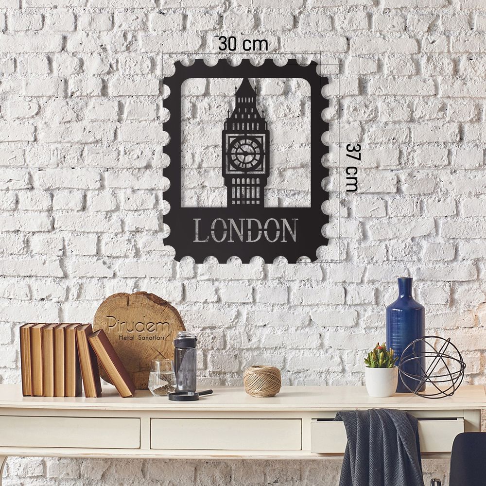 Dekorativni Metalni Zidni Ukras 'London Stamp' u Crnoj Boji slika 2