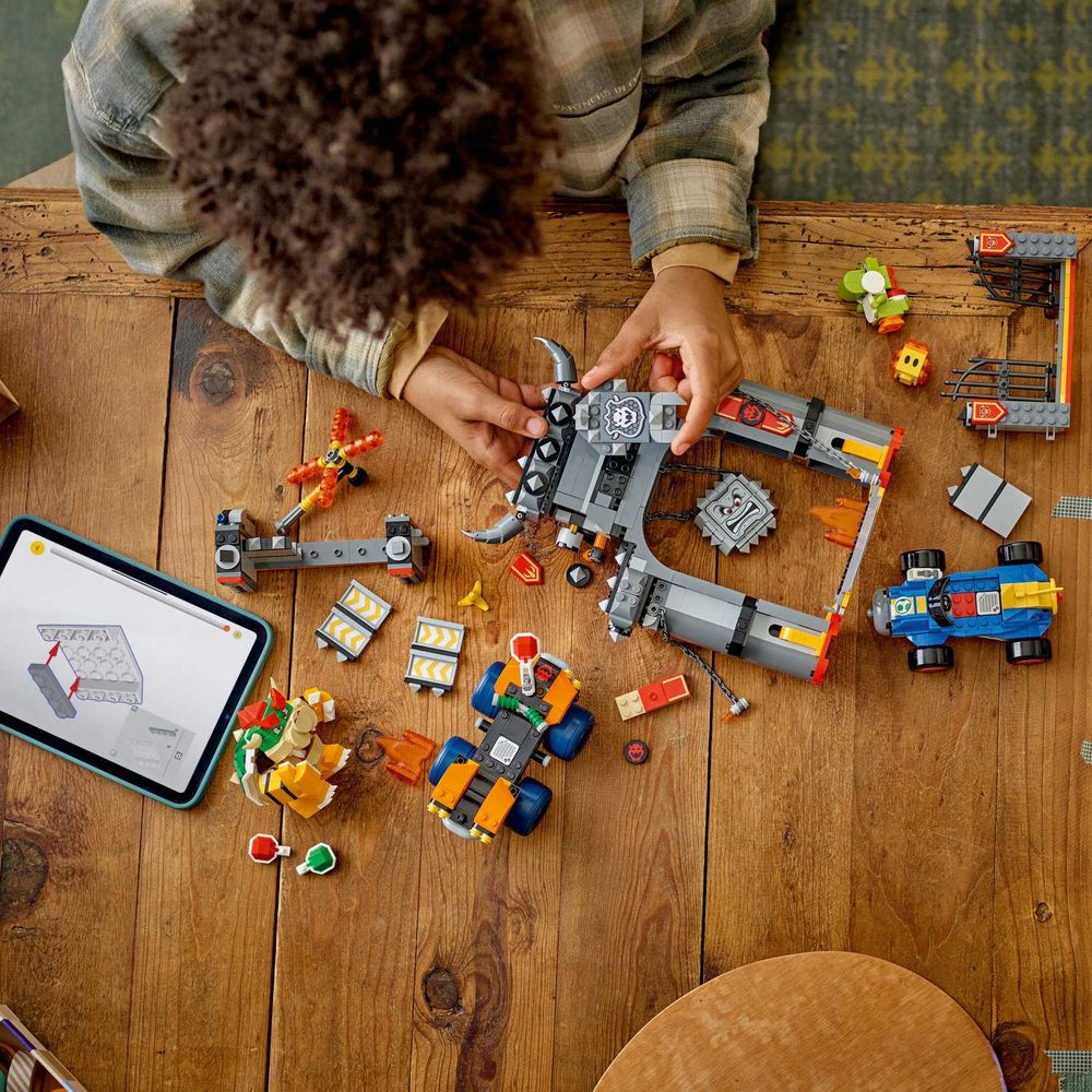 LEGO 72039 Bowser's Castle slika 7