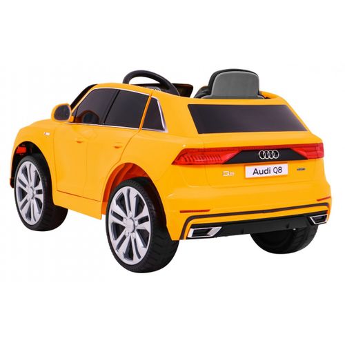 Licencirani auto na akumulator Audi  Q8 LIFT  - žuti slika 5