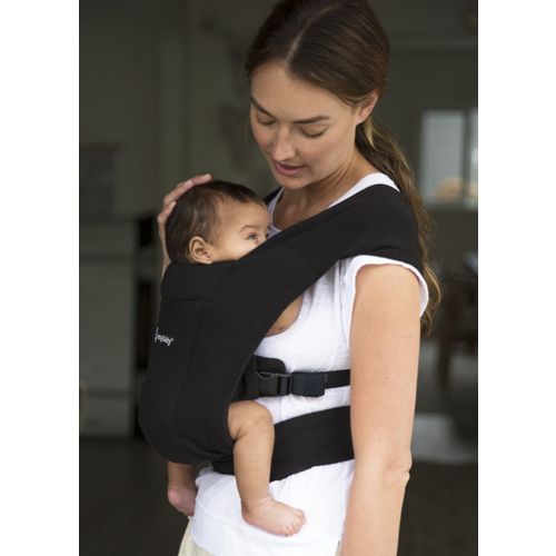 Ergobaby Embrace nosiljka Pure Black slika 21