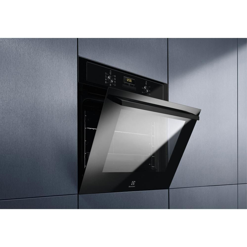 Electrolux Ugradbena pećnica EOF3H50BK slika 2