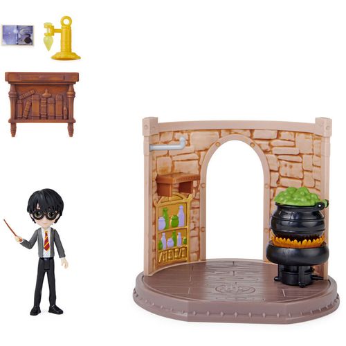 Wizarding World Harry Potter Harry Potions Classroom Magical Minis figure slika 4