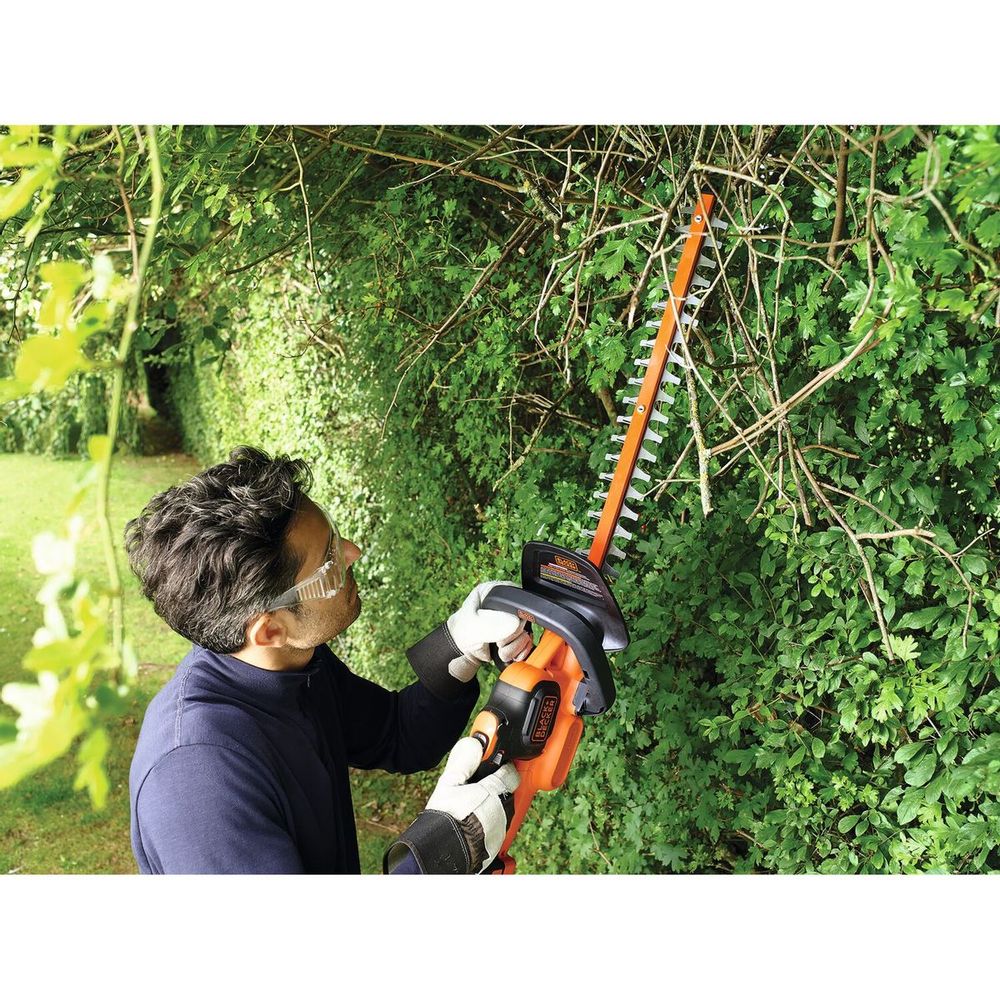 AKU ŠKARE ZA ŽIVU OGRADU 36V 1 x 2.5Ah Li-ion Black &amp; Decker GTC365525PC slika 4