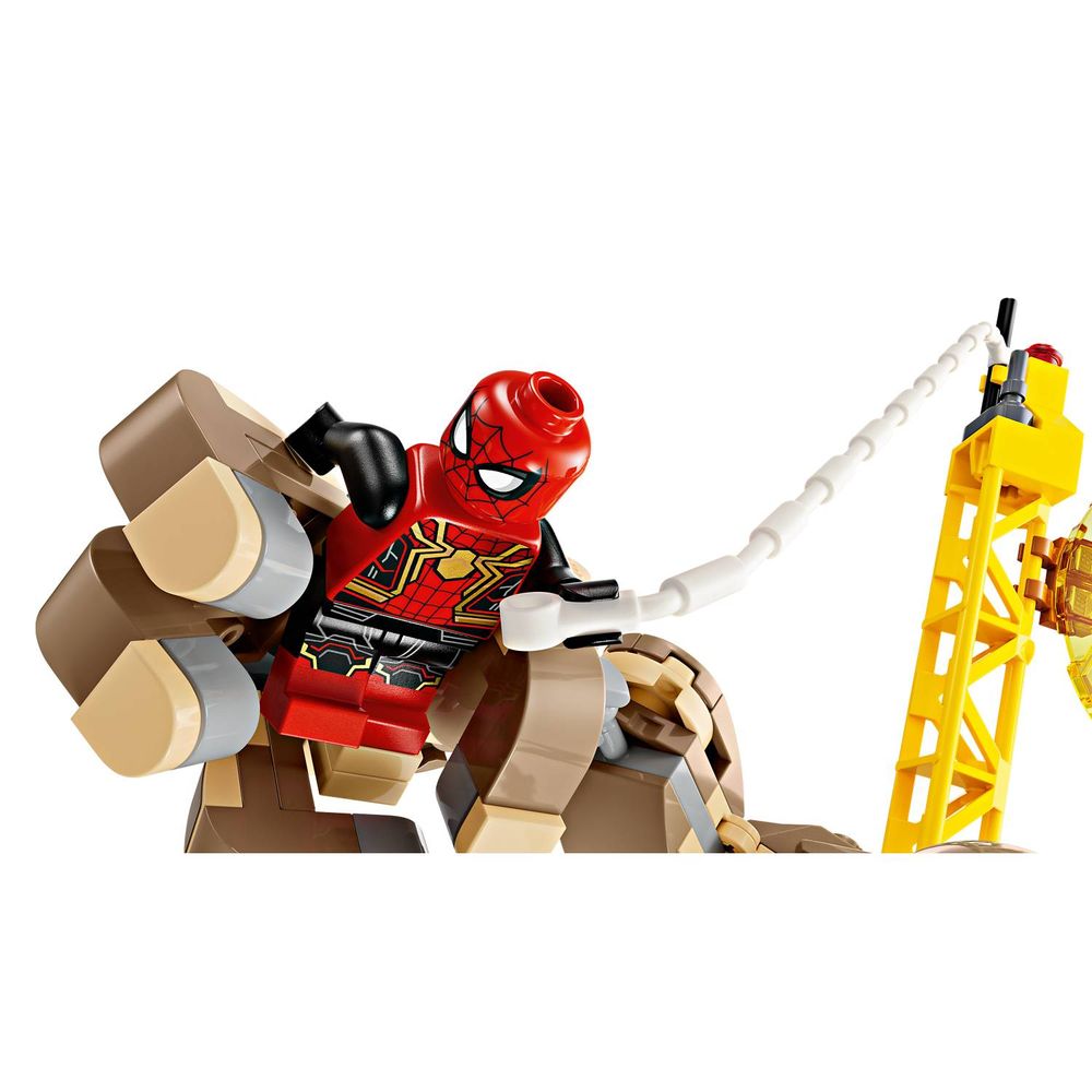 LEGO 76280 Završna bitka: Spider-Man protiv Sandmana slika 5