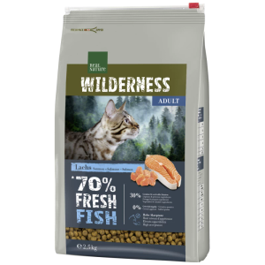 Real Nature Cat Wilderness Fresh Meat Adult losos 300 g