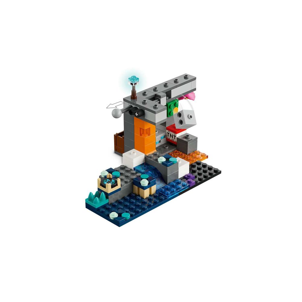LEGO 21274 The Warden Encounter slika 5