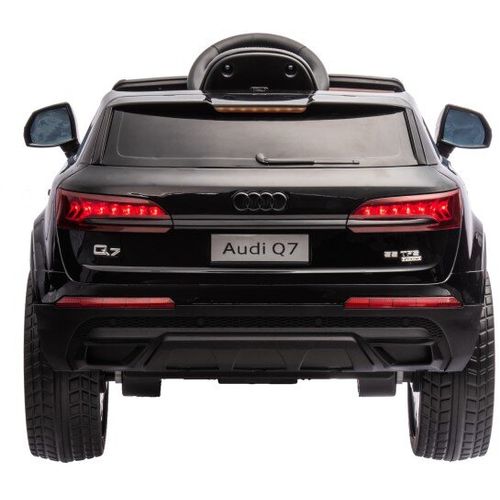 Licencirani auto na akumulator Audi Q7 - crni/lakirani slika 5