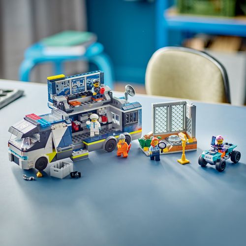 LEGO® CITY 60418 Kamion s forenzičkim laboratorijem slika 3