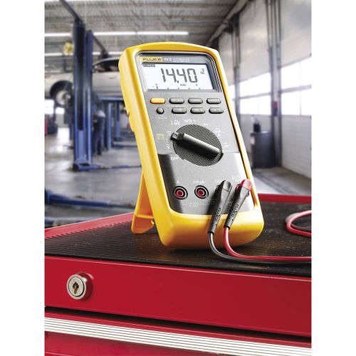 Fluke 88V/A ručni multimetar  digitalni funkcija mjerenja za automobile CAT III 1000 V, CAT IV 600 V Zaslon (brojevi): 19999 slika 5