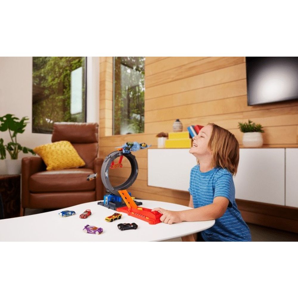 Hot Wheels City Attack Set za igru sa autićem, Sorto slika 17