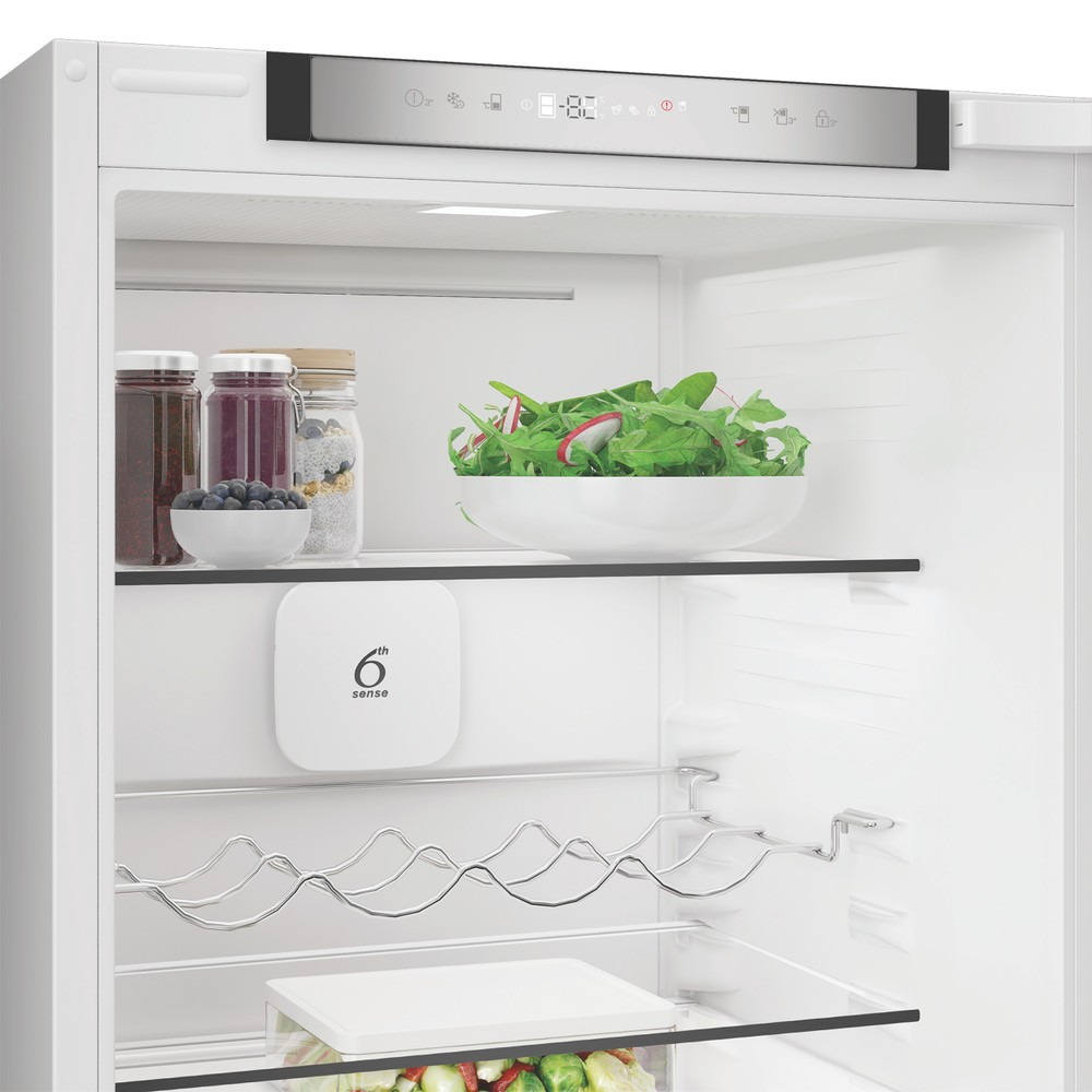 WHIRLPOOL Ugradbeni frižider WHK2 5292 B4E / 270 l, 55 cm slika 5
