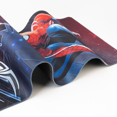 Marvel Spiderman gaming desk mat slika 4