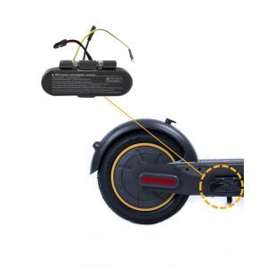 Port za punjenje Segway G30