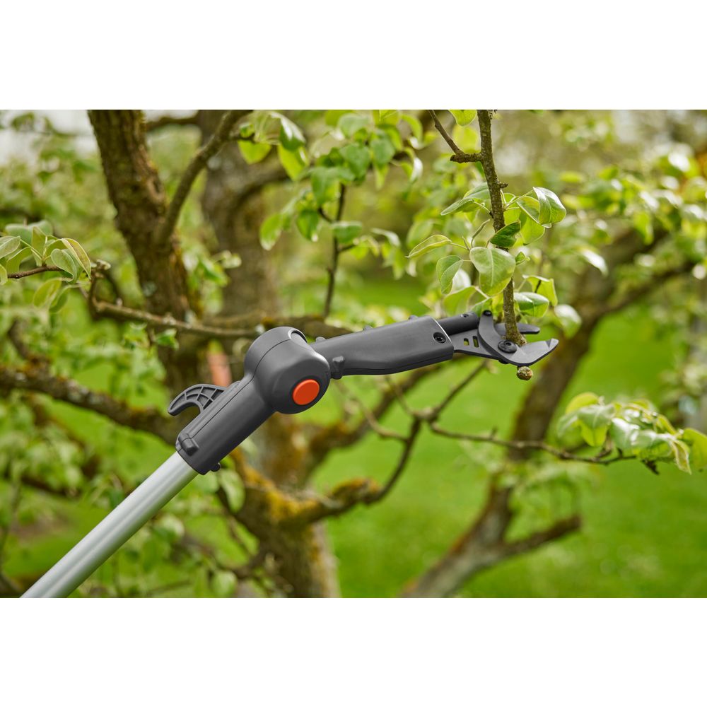 Gardena škare Accu za grane teleskop 360/18V set slika 3